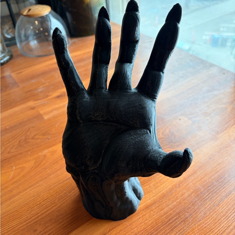 Large 3D printed “evil hand”